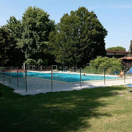 Golf Hotel Lainate Zewnętrze zdjęcie