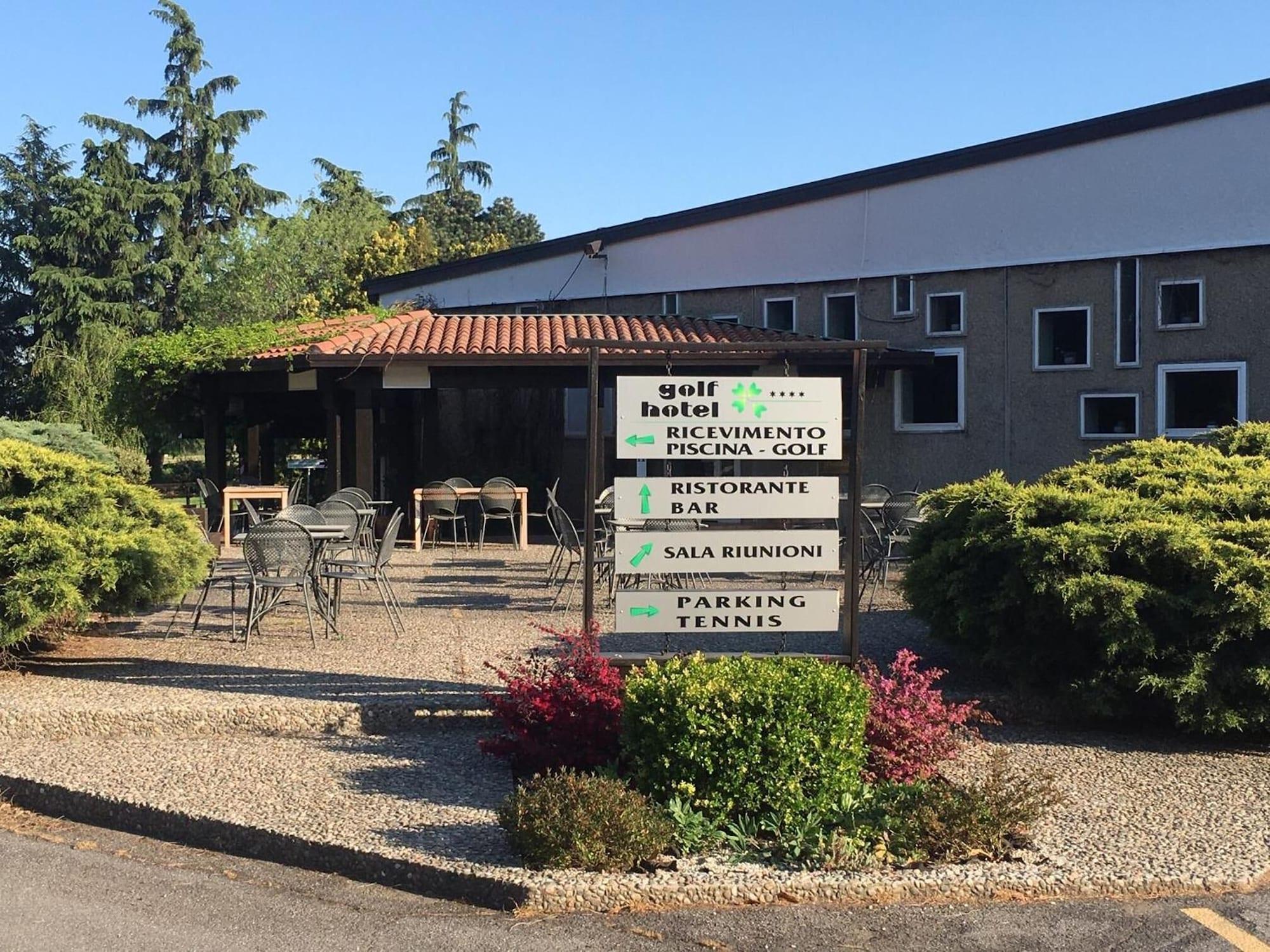 Golf Hotel Lainate Zewnętrze zdjęcie